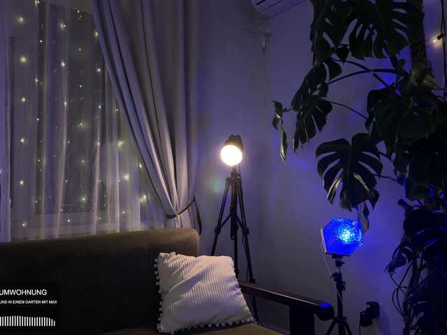 bySOVA live cam on BongaCams