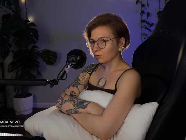 SOVA_tut live cam