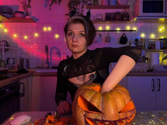 SOVA_tut live cam on BongaCams