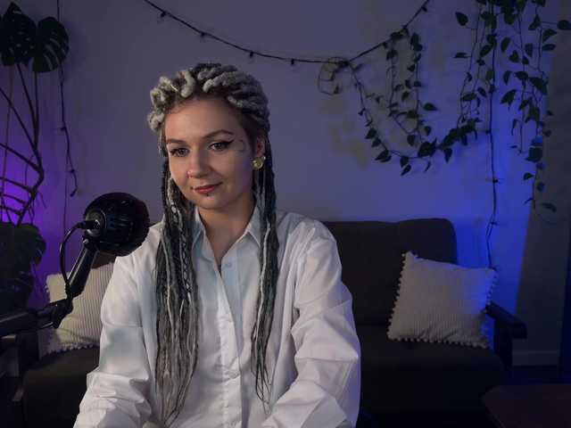 bySOVA's BongaCams show and profile