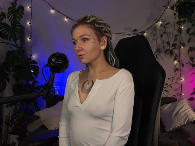 bysova live sex show