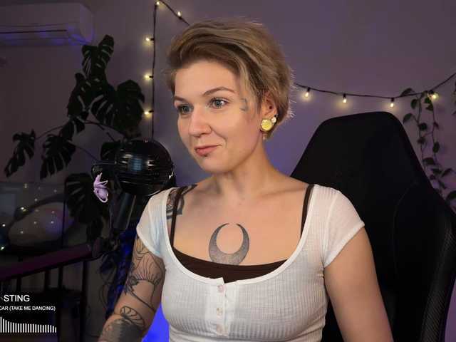 bySOVA live webcam show