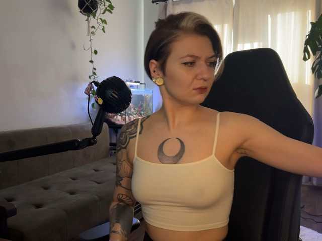 bySOVA live cam on BongaCams