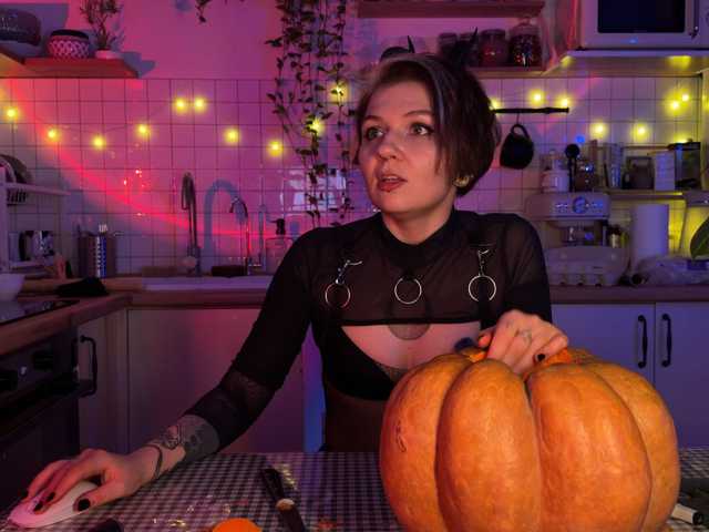 SOVA_tut live cam on BongaCams