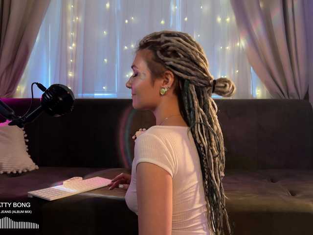bySOVA live cam on BongaCams