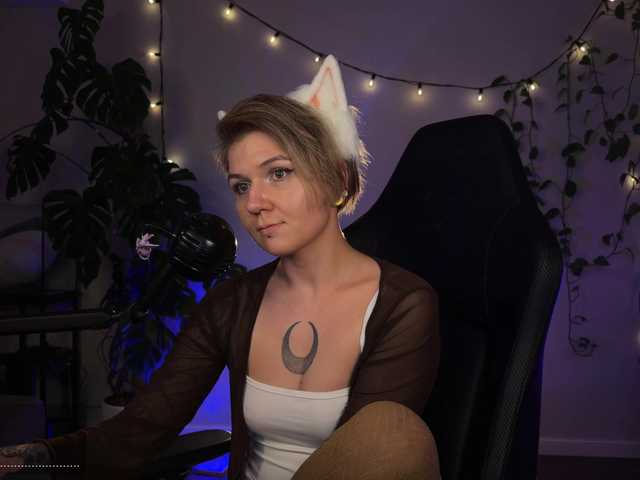 bySOVA live webcam show