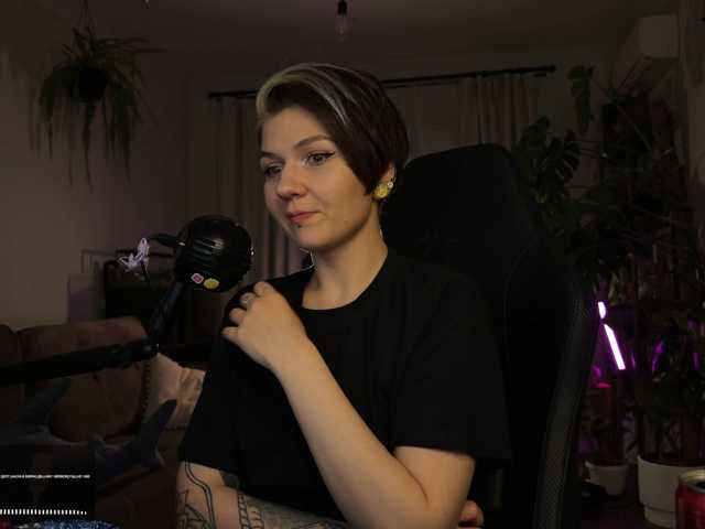 bySOVA live cam on BongaCams