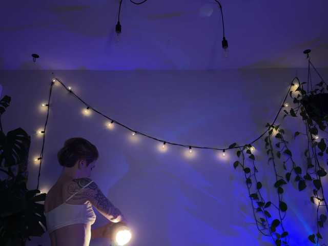 bysova live sex show