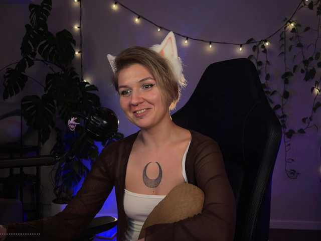 bySOVA live webcam show
