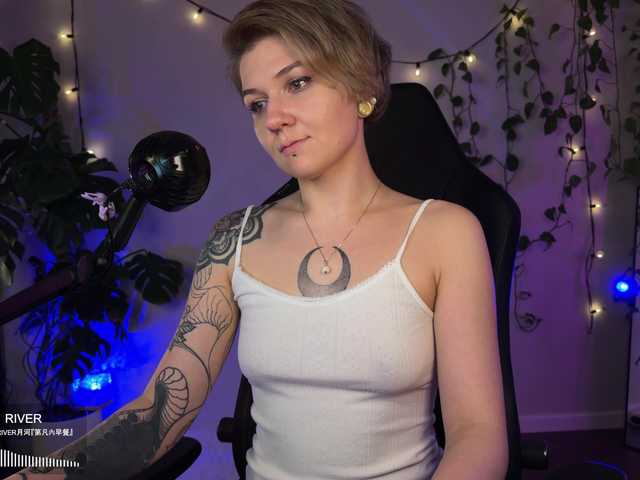 bySOVA live cam on BongaCams