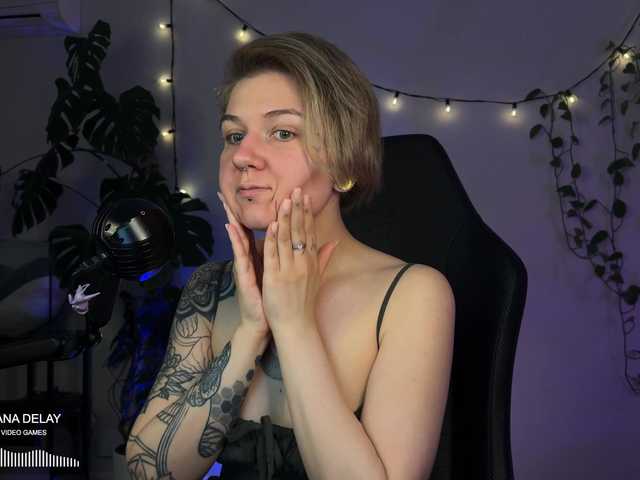 bySOVA live webcam show