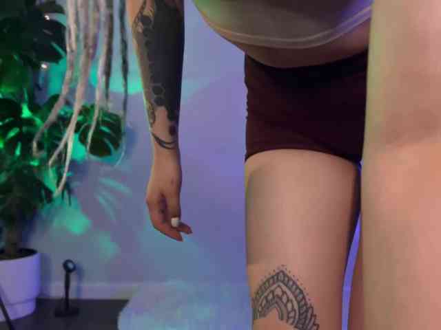 bySOVA Sex Cam Show