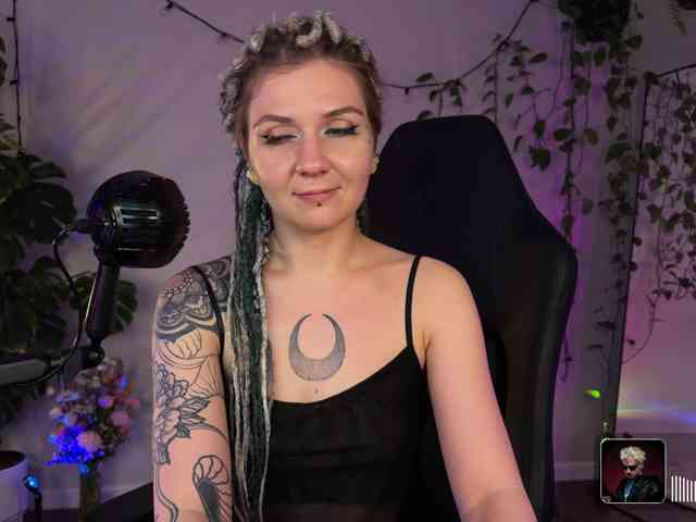 bySOVA Sex Cam Show