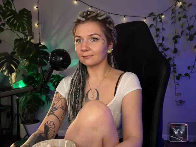bySOVA Sex Cam Show
