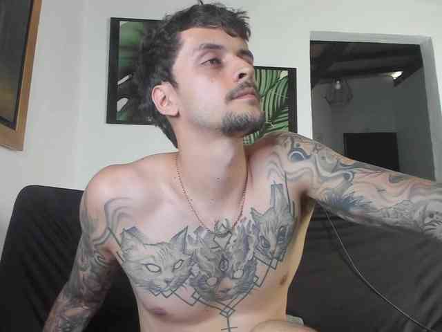 danielebunny Live Webcam on BongaCams