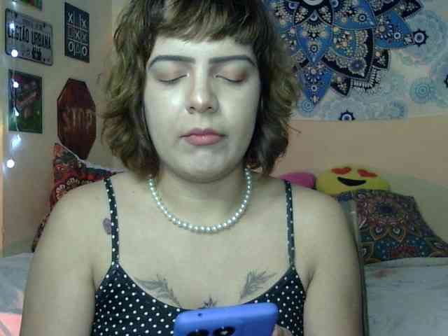 Modelo: AylaPixel