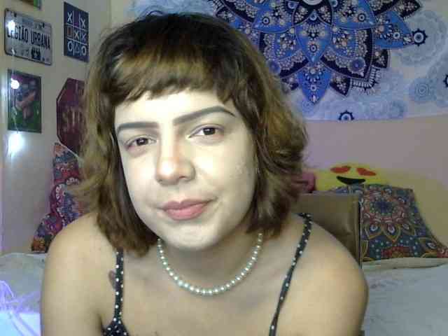Modelo: AylaPixel