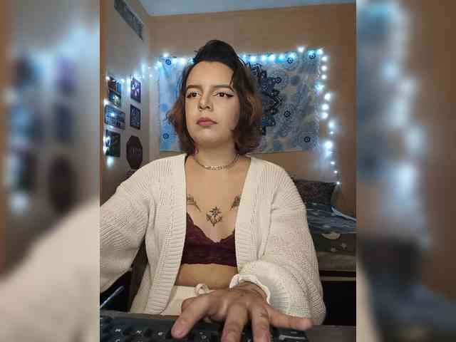 AylaPixel webcam