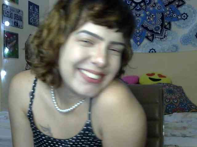 Modelo: AylaPixel