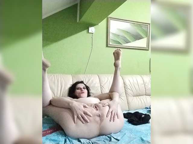milf44milf live cam on BongaCams