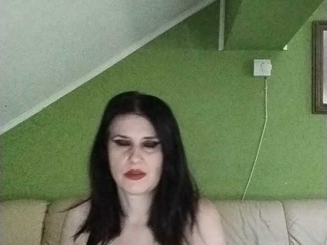 milf44milf live webcam show