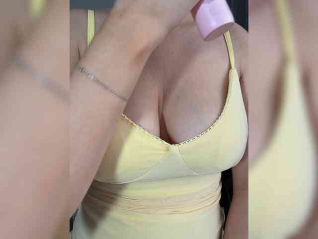 sweety-kittyy webcam