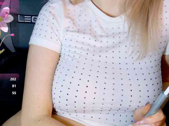 sweety-kittyy webcam