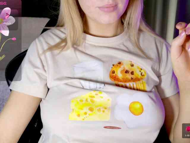sweety-kittyy webcam