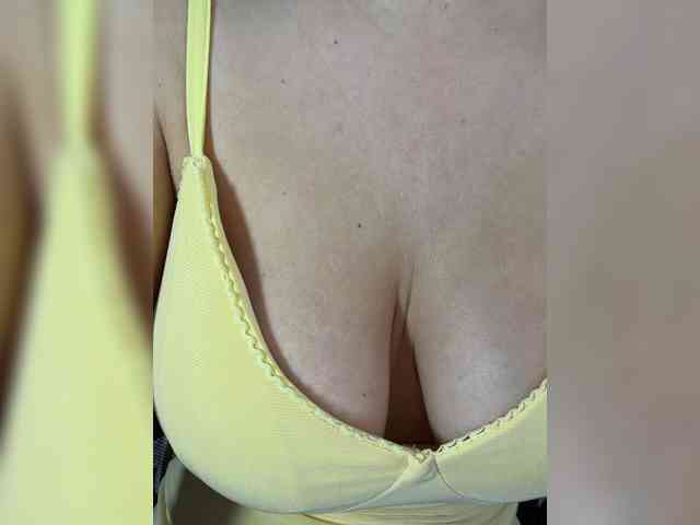 sweety-kittyy webcam