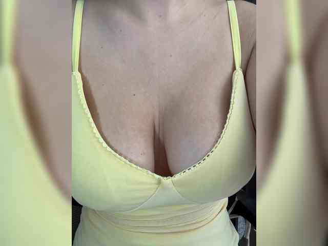 sweety-kittyy webcam