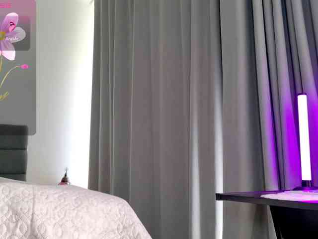 sweety-kittyy webcam