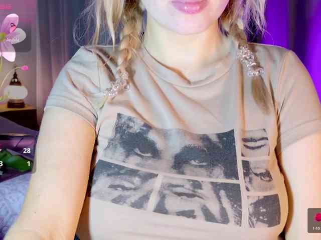 sweety-kittyy webcam