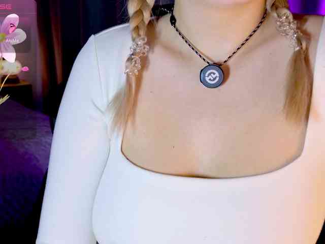 sweety-kittyy webcam