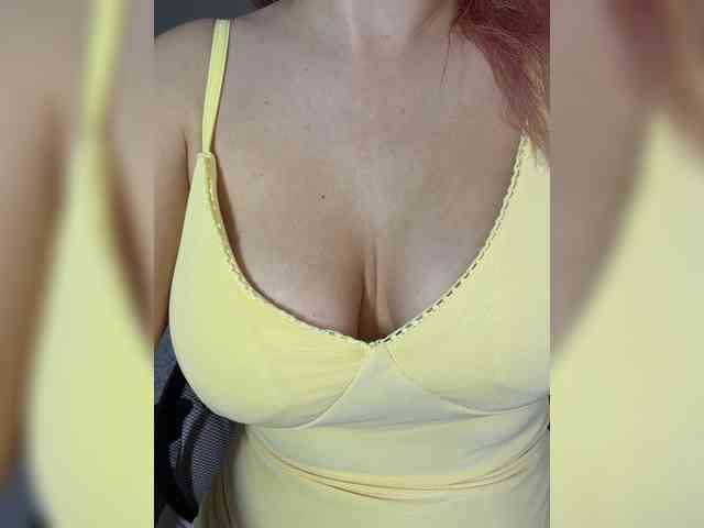 sweety-kittyy webcam