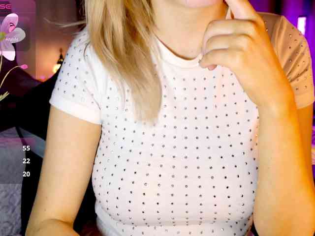 sweety-kittyy webcam