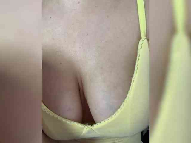 sweety-kittyy webcam