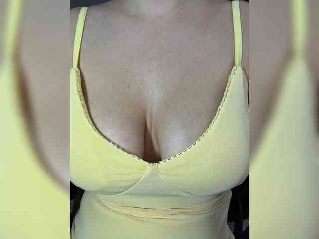 sweety-kittyy webcam