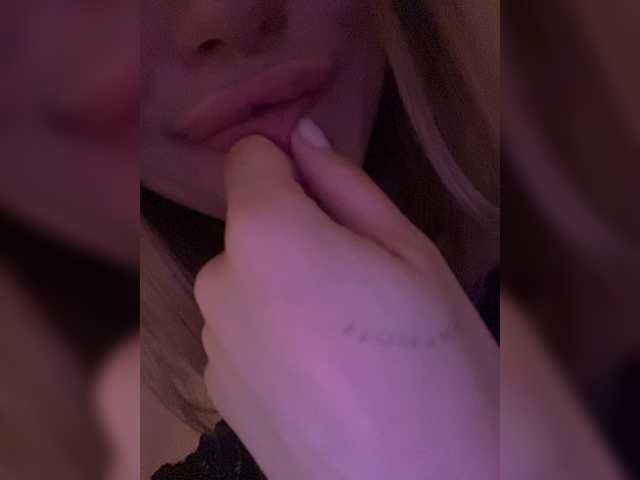 ViviRoss live webcam show