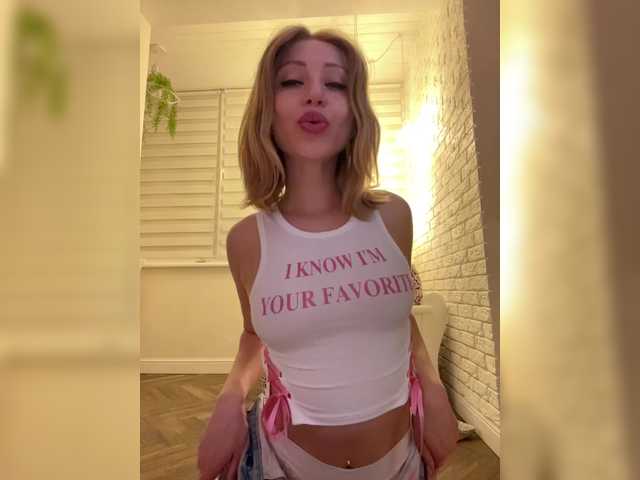 ViviRoss's BongaCams show and profile