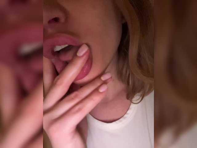 ViviRoss's BongaCams profile