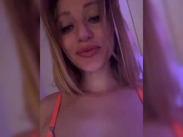 ViviRoss live cam on BongaCams