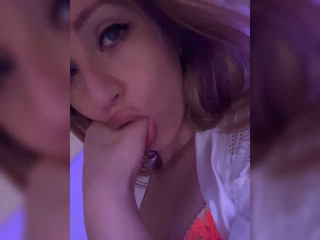 ViviRoss live cam on BongaCams
