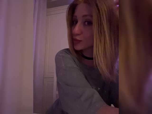 ViviRoss live webcam show