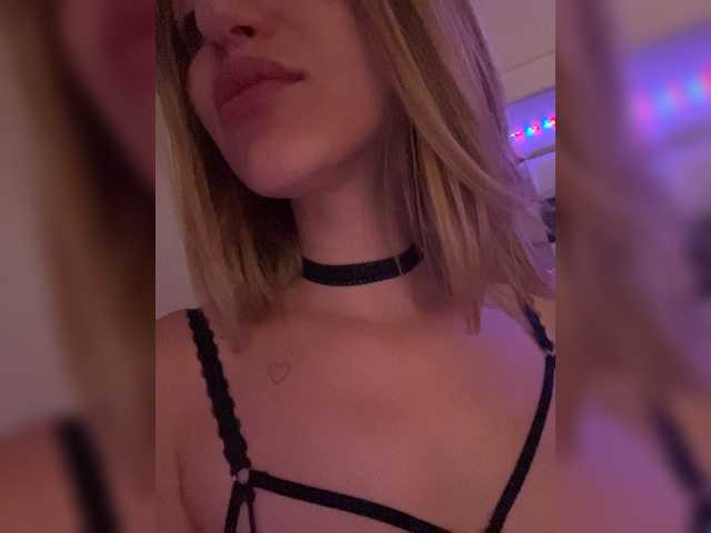 ViviRoss live webcam show