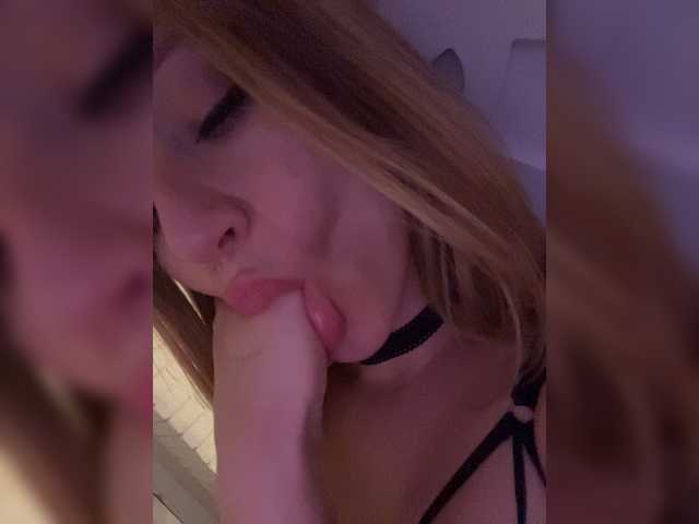 ViviRoss live webcam show