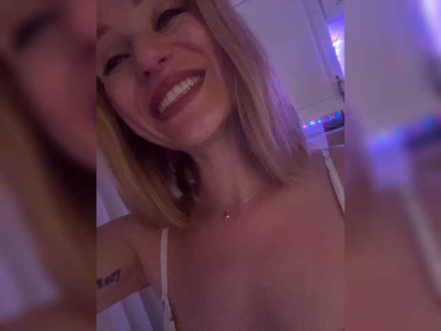 ViviRoss live cam on BongaCams