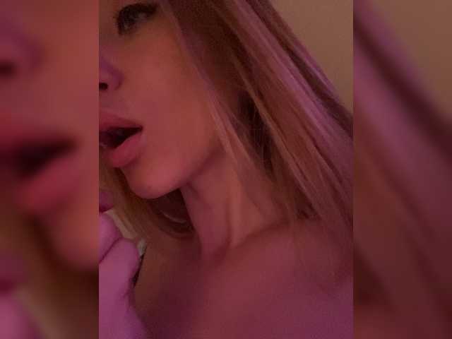 ViviRoss live webcam show
