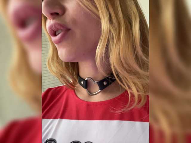 Wwvv live cam on BongaCams