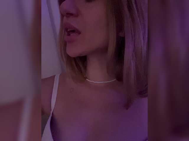 ViviRoss live cam on BongaCams