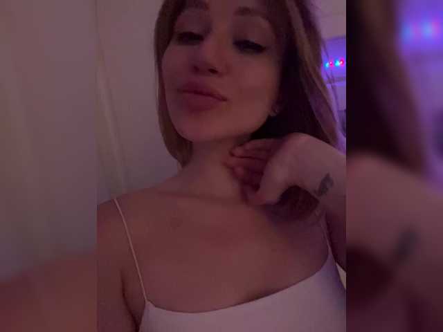 ViviRoss live cam on BongaCams